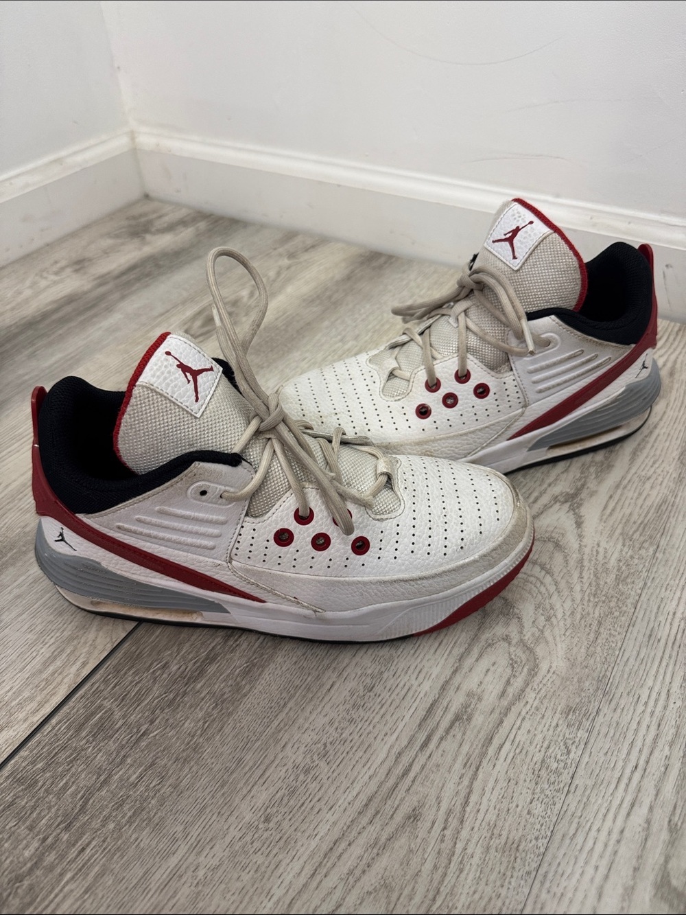 Jordan Kids White, Red & Black Low-Top Sneakers